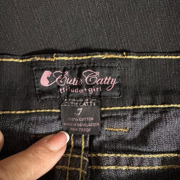 Cutie Catty Black Denim Jeans Womens Size 7 Contrast Stitching Pockets Tapered - Picture 5 of 7